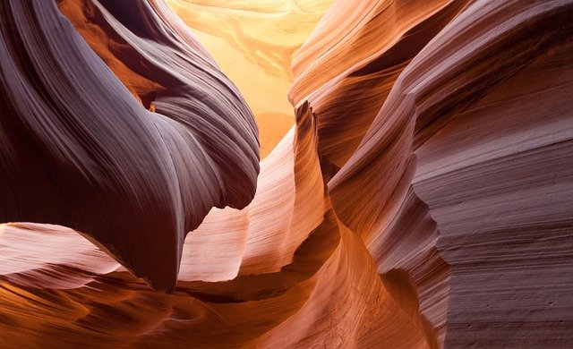 antelope-canyon-gc015cc7e0_640.jpg